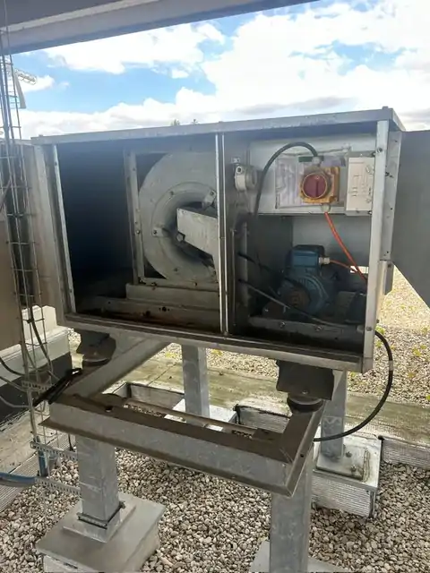 e2088434-4754-4c6f-a27b-333f639a645b